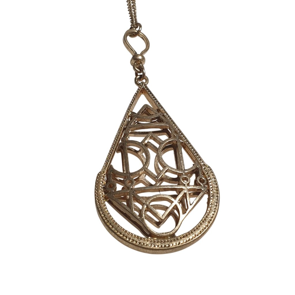 Gold Tone Teardrop Pendant Necklace Filigree Chain Adjustable Lobster Clasp Uniq